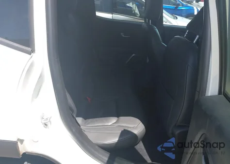 2018 Jeep Renegade Limited Fwd from USA, damaged, VIN ZACCJADB8JPJ06197